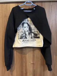 JENNI クロップドトレーナー 女性プリント　ダンス