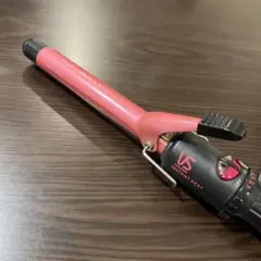VS カールヘアアイロン ピンク【最終値下げ中】