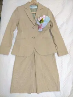 NATURAL BEAUTY BASIC ベージュスーツ USA 6 Mサイズ