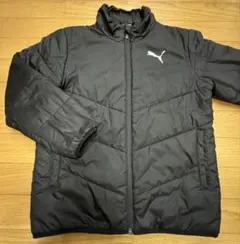 PUMA 黒 ダウンジャケット　子供服