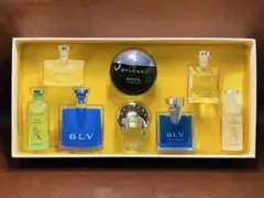 ほぼ未使用 ブルガリ ミニチュアコレクション 香水 8点セットのサムネイル
