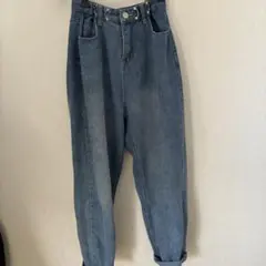 SHEEN ハイウエストタック バレル　デニムパンツ ブルー Sサイズのサムネイル