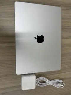 しーさん専用」MacBook Pro M2 13インチ 16GB 256GB - メルカリ