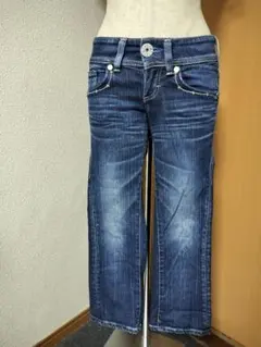 希少　小さなサイズ　おしゃれ　サムシング デニム　パンツ バックポケット付き