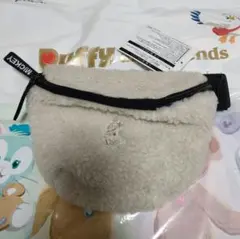 ディズニーリゾート ミッキー ウエストポーチ 新品 もこもこ 調節可能