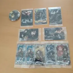 進撃の巨人 ウエハース 10枚+缶バッジ おまけ付き
