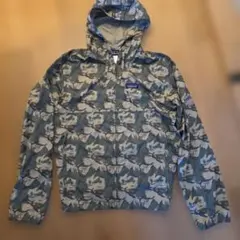 パタゴニアpatagonia カモフラージュ柄フード付きナイロンジャケット