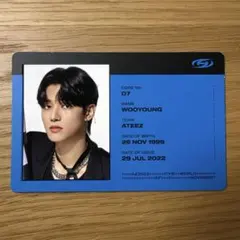 ATEEZ ユノ/ユンホ MOVEMENT 封入トレカ - メルカリ