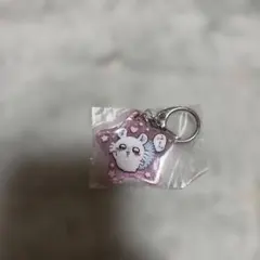 ちいかわ 星型アクリルキーホルダー　モモンガ