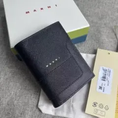 ブラック 折り財布