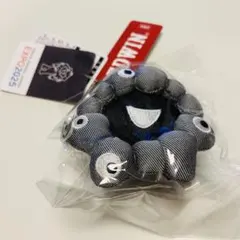 EXPO2025万博 黒ミャクミャク デニム EDWIN コラボ カラビナ付き