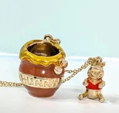 くまのプーさんネックレス