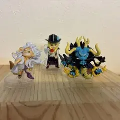 ワンピの実　フィギュア　ルフィ　カイドウ　キャベンディッシュ