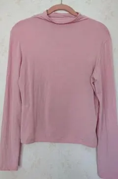 さえら「PUCCIO」テンセルネックTシャツ ピンク