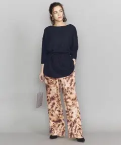 美品ビューティ＆ユース　ボートネックプルオーバー　ボートネックカットソー