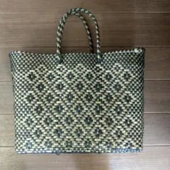 Item thumbnail for item 8edf723a-cc6b-424a-b5b1-666fd8bac889