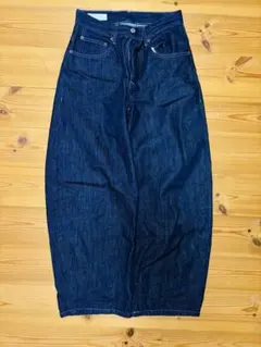 バルーンフィットデニムパンツ　終値
