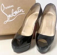クリスチャンルブタンパンプス 黒エナメル