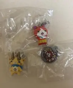 【早い者勝ち】 最安値‼️妖怪ウォッチ 　めじるしアクセサリー 3つ ガチャガチャ