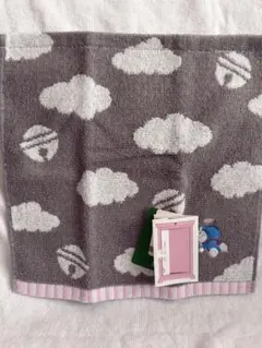 ゆう様専用　ドラえもんと雲と風船デザイン タオルハンカチ