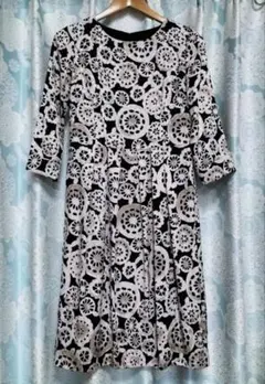 春❀得！✨MONGRE✨幾何学模様 日本製ワンピース七分袖デザイン花蓮根柄Ｍ９号