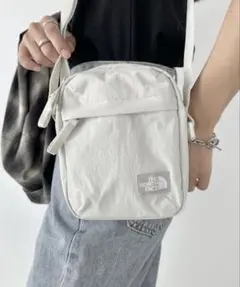 THE NORTH FACE TRAVEL CROSS BAG S ホワイト