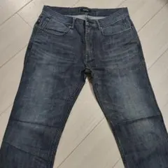 BURBERRY ダークブルー ストレートデニム