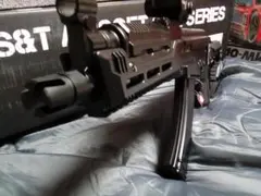 ⭐AK47storm⭐次世代電動ガン⭐東京マルイ⭐新品同様⭐97m/s0,2g⭐のサムネイル