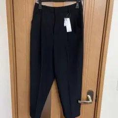 新品タグ付き　GUイージーハイウエストボリュームパンツ　Lサイズ　黒