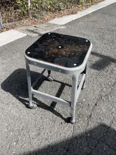 LYON FACTORY STOOL リヨン　パシフィックファニチャー　工業