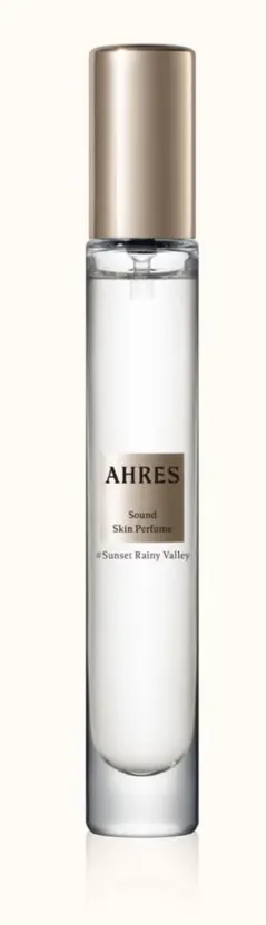 AHRES サウンドスキンパフュームSwallow Escapism 8ml - メルカリ