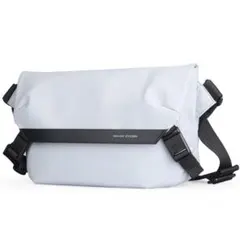 ショルダーバッグ ボディバッグ メンズ レディース 斜めがけ 防水　ブルー