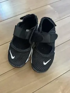 NIKE キッズアクアリフト18センチ