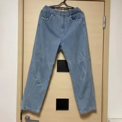 Item thumbnail for item 3dddae2d-8ff8-43fa-9b3e-d3cf64b50671