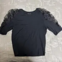 ZARA フリル付きブラック半袖Tシャツ