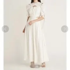 SNIDEL スイッチングデコルテオープンワンピース　ホワイト