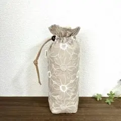 ⭐︎♪⭐︎♪です！刺繍生地のペットボトルカバー　ハンドメイド 刺繍生地のペットボトルカバー ハンドメイド ピンク 保冷 保温 P212