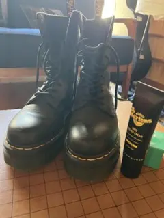値下げ　Dr. Martens ブラック 厚底ブーツ　おまけつき eu37.