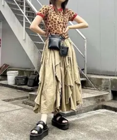 RNA フリルデザインスカート　ベージュ