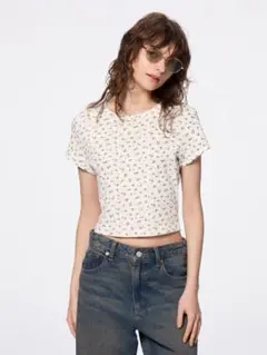 GU ジーユー　ポインテールフラワープリントT 半袖Tシャツ 小花柄　白　L