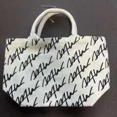 WTW（ダブルティーダブル） Sサイズ バッグ WTW TOTE BAG Sのサムネイル
