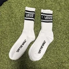 [新品]VANS バンズ ロゴソックス sox 靴下 ラインソックス 白黒のサムネイル