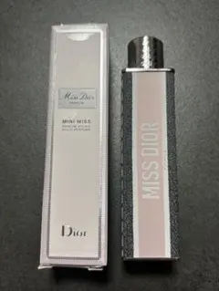 新品未使用Diorミスディオール パルファン ミニミスCR7-07-29-28B
