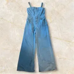 GU ベアトップサロペットパンツ