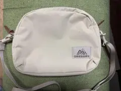 グレゴリー　ショルダーバッグ　ベージュ