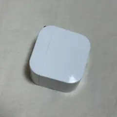 電源アダプター