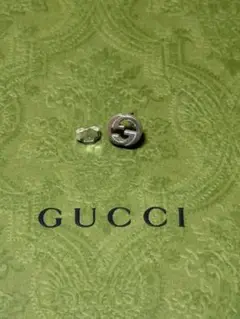 【美品】GUCCI インターロッキングスタッズピアスシルバーピアス(片耳用)