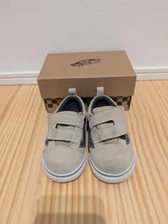 VANSスニーカー