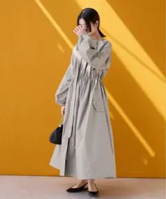 未使用（試着のみ）　コンパクトツイルドローストリングコート　グレー 38のサムネイル