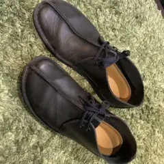 ドクターマーチン ブーツ・革靴